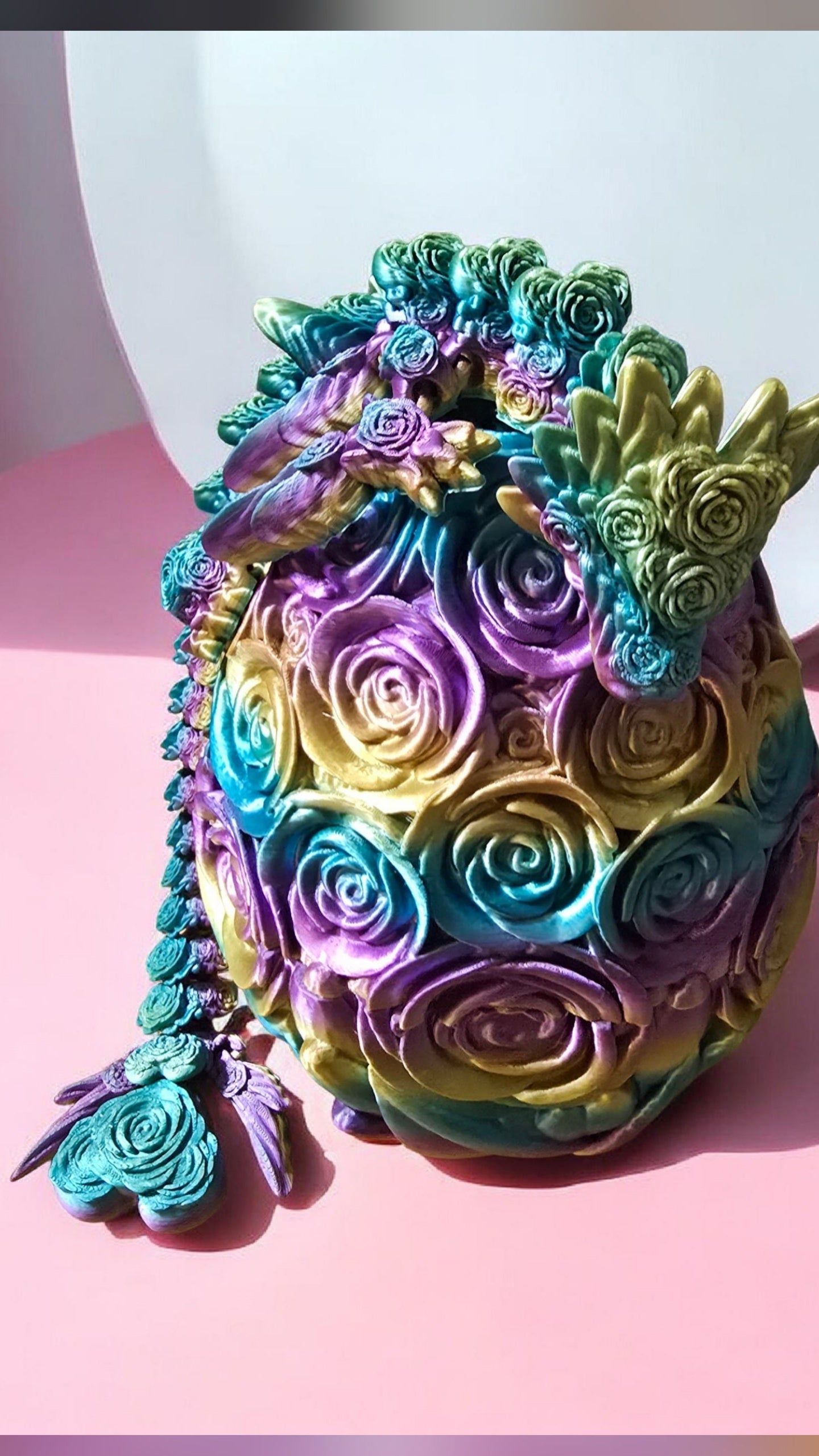 Egg with dragon